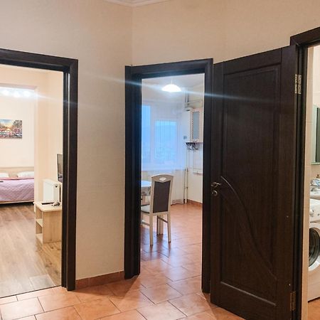 Apartments Domovik Parkaniya, 2A Мукачеве Екстериор снимка
