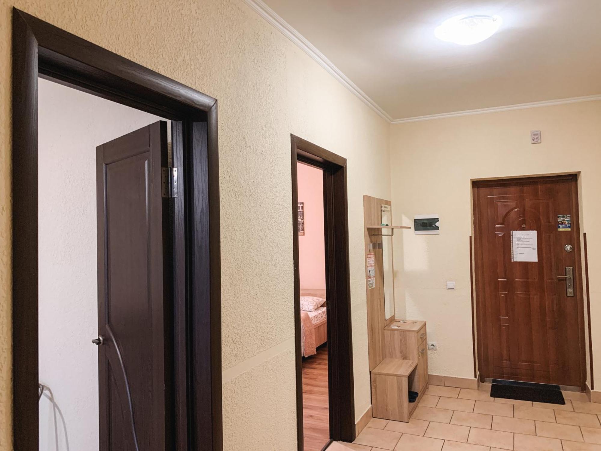 Apartments Domovik Parkaniya, 2A Мукачеве Екстериор снимка