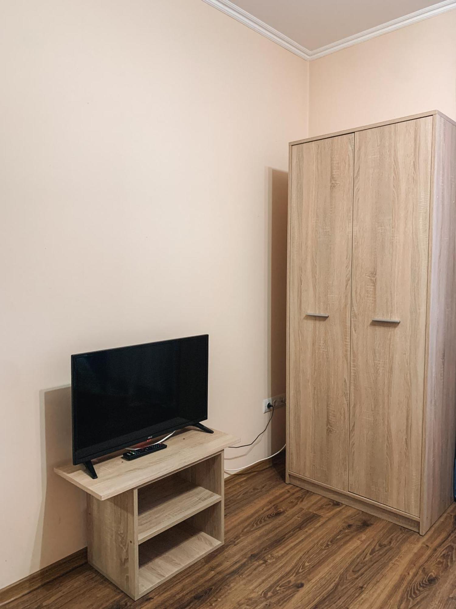 Apartments Domovik Parkaniya, 2A Мукачеве Екстериор снимка