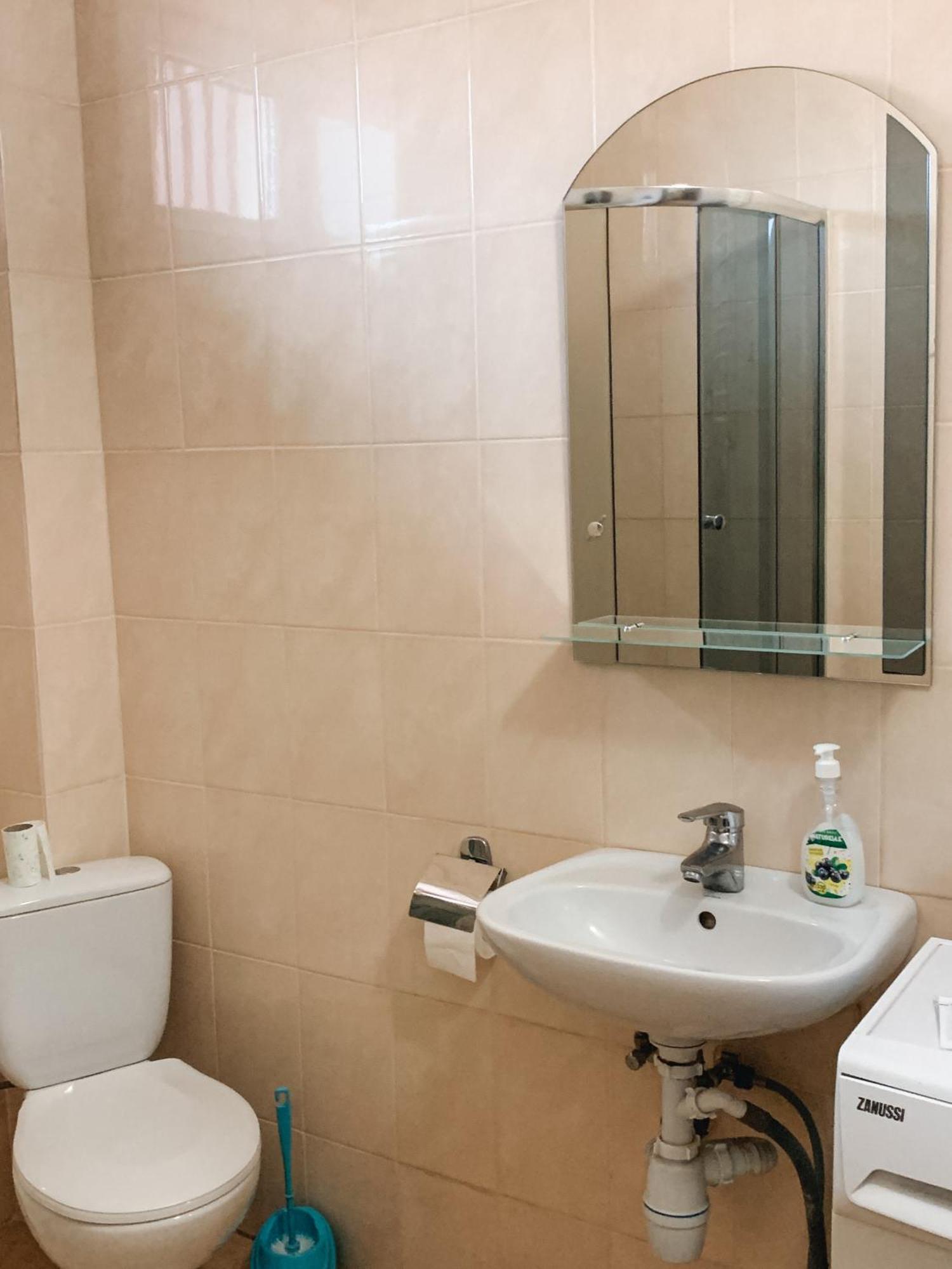 Apartments Domovik Parkaniya, 2A Мукачеве Екстериор снимка